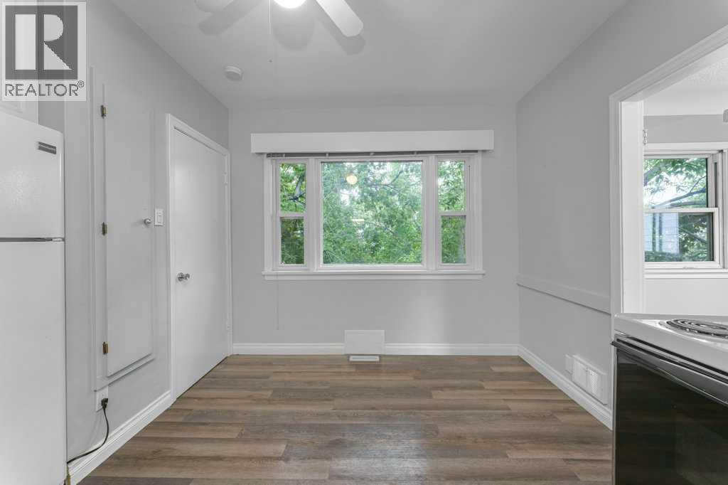 2216 19 Street SW - 21