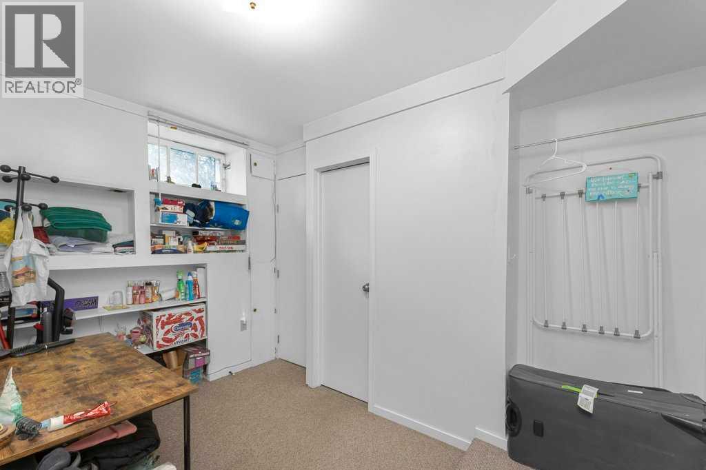 2216 19 Street SW — photo 34