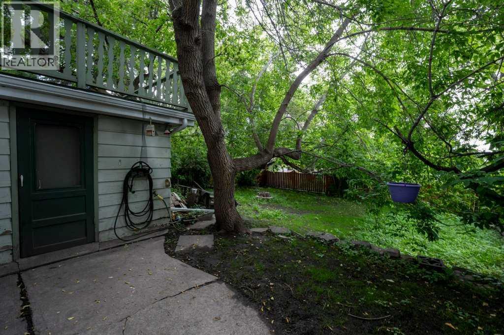2216 19 Street SW - 46