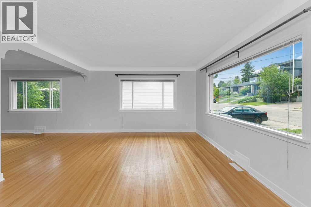 2216 19 Street SW - 8