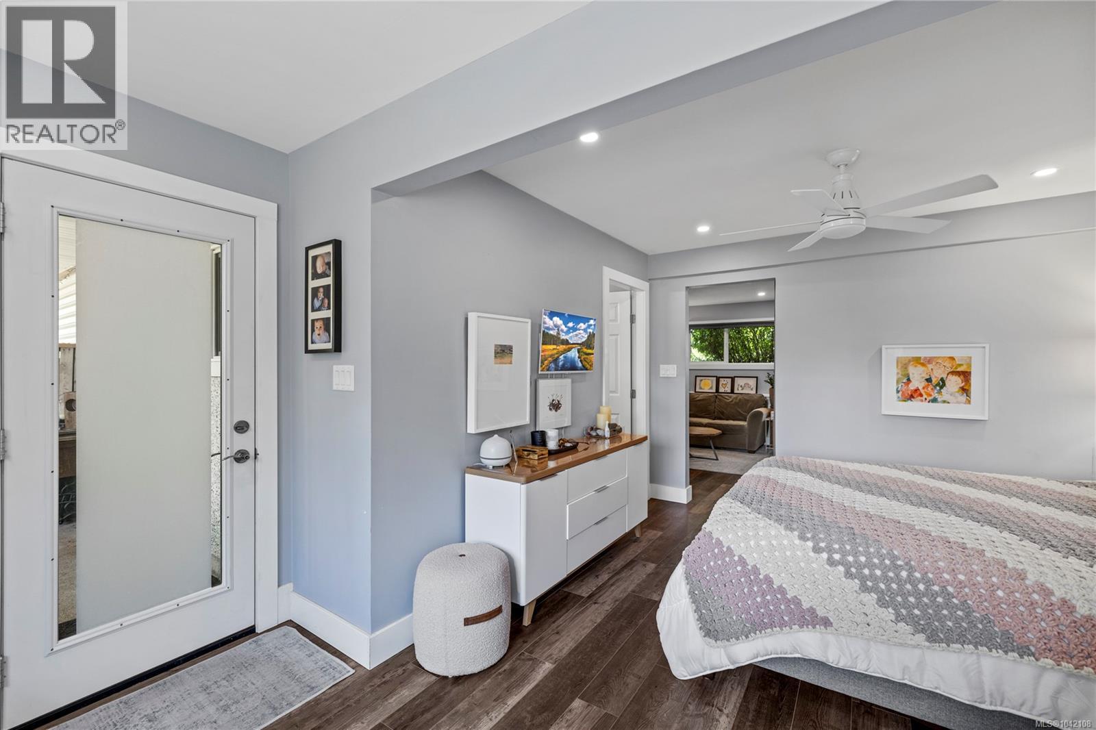 384 McKillop Dr - 15