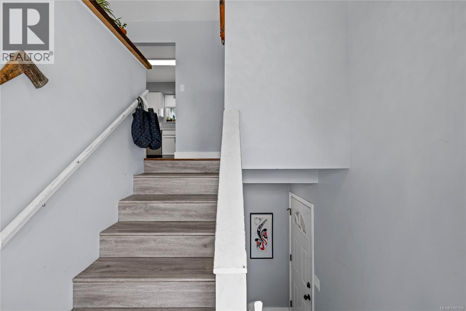 384 McKillop Dr - 21
