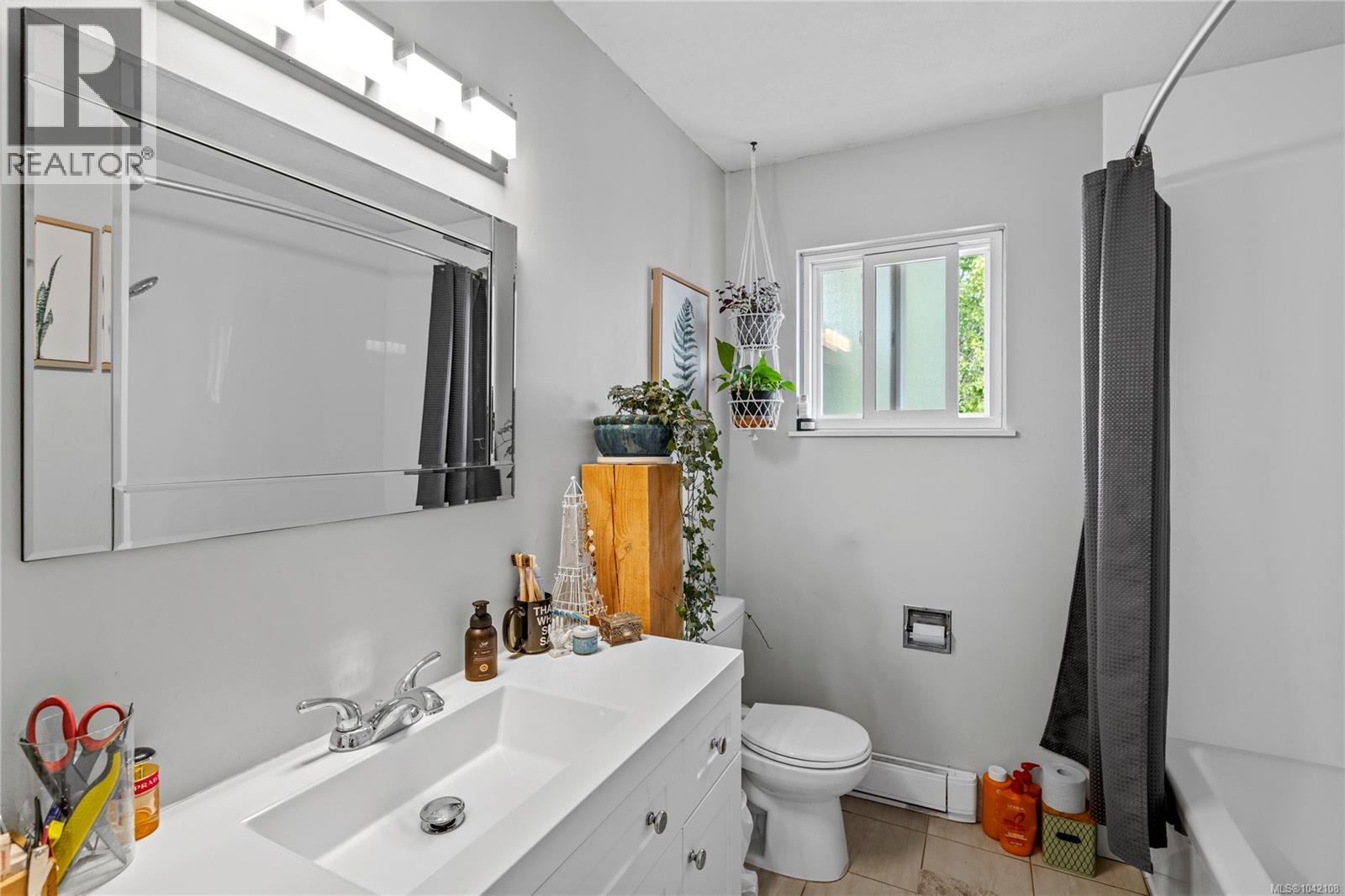 384 McKillop Dr - 27