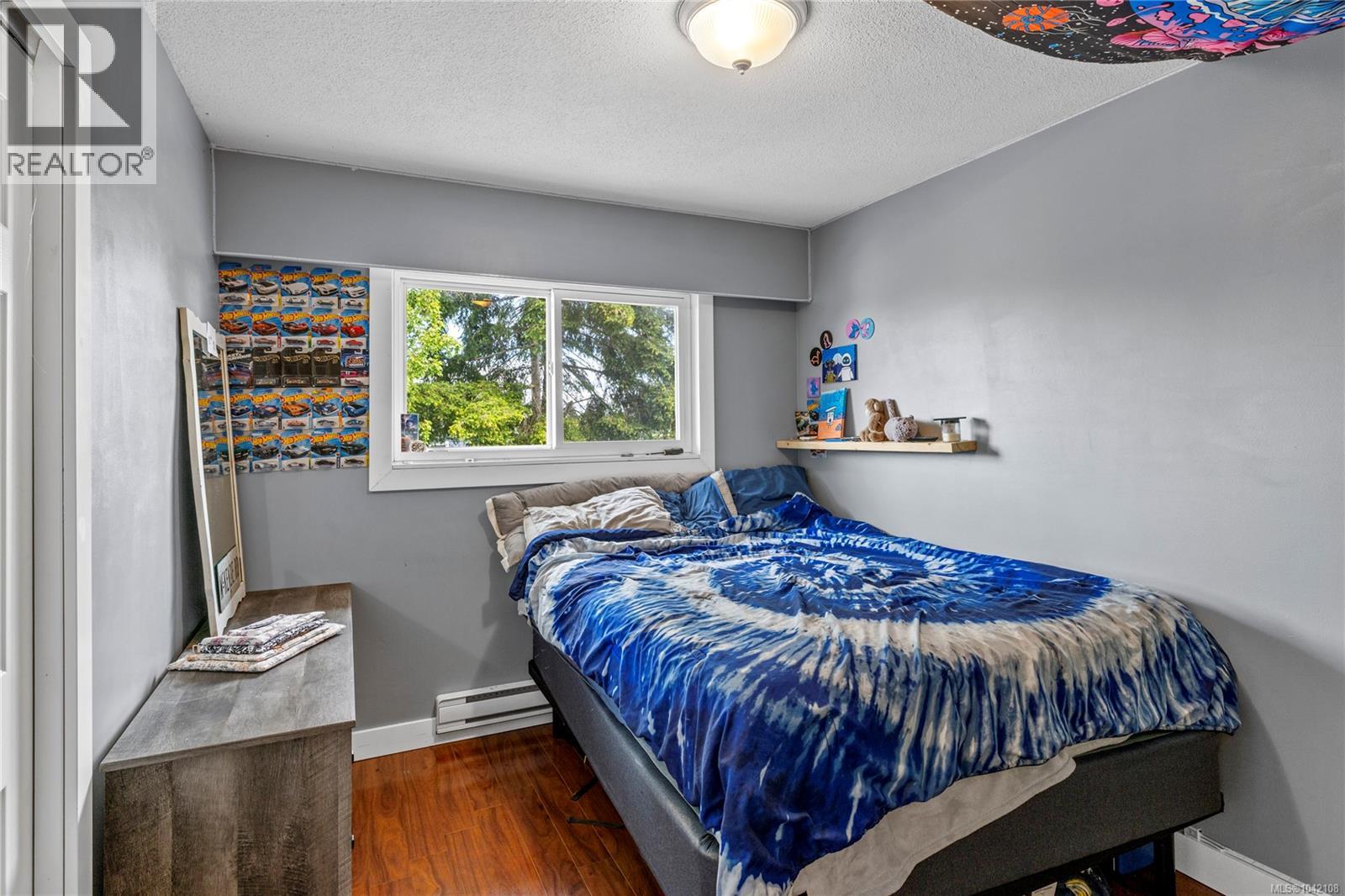 384 McKillop Dr - 29