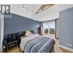 1572 Chippendale Court, West Vancouver, BC V7S3G6 Photo 28