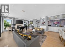 1572 Chippendale Court, West Vancouver, BC V7S3G6 Photo 13
