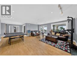 1572 Chippendale Court, West Vancouver, BC V7S3G6 Photo 34