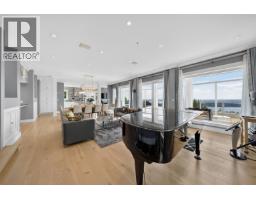 1572 Chippendale Court, West Vancouver, BC V7S3G6 Photo 9