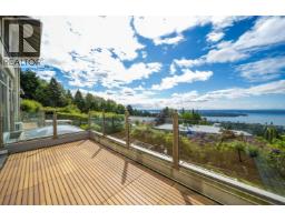1572 Chippendale Court, West Vancouver, BC V7S3G6 Photo 38