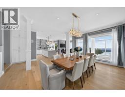 1572 Chippendale Court, West Vancouver, BC V7S3G6 Photo 15
