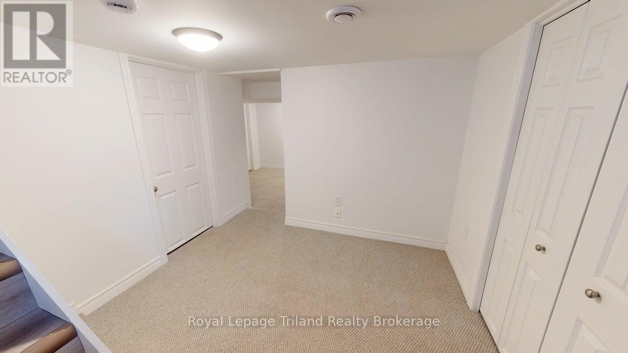 279 VANSITTART AVENUE - Image 10