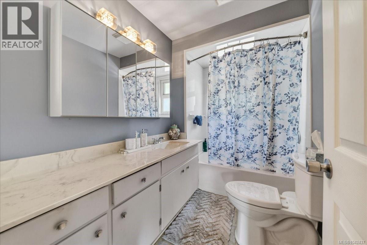 2216 Carpenter Rd - 14