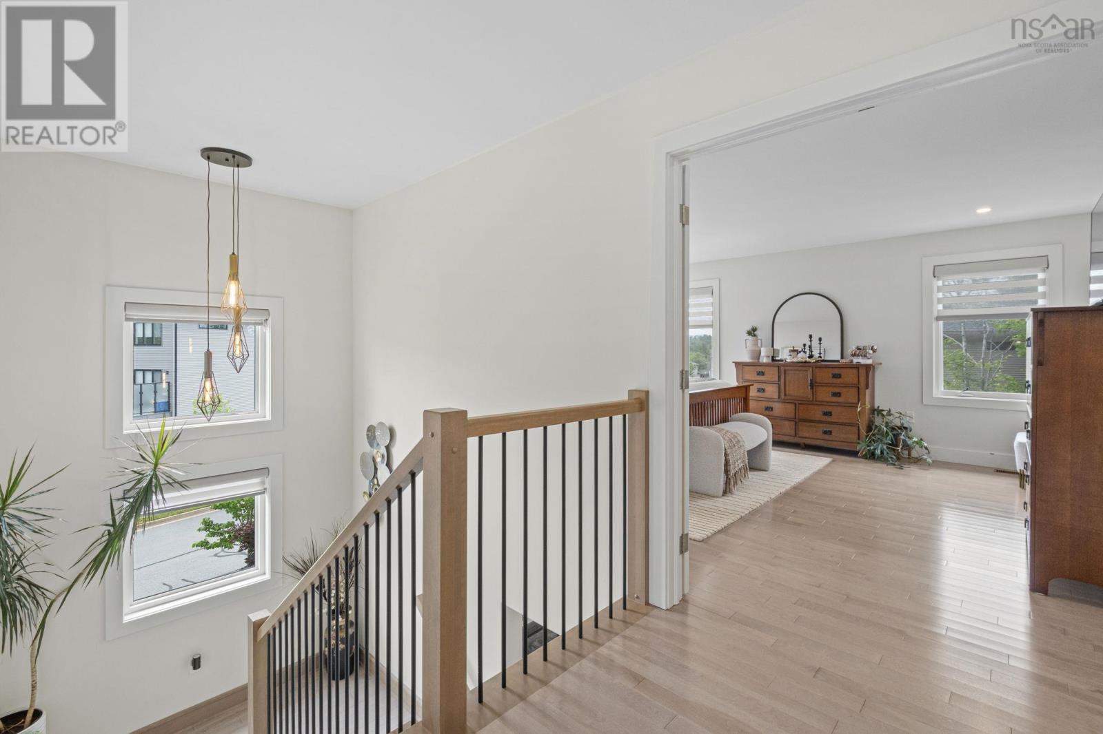 4 Crownridge Drive - 17