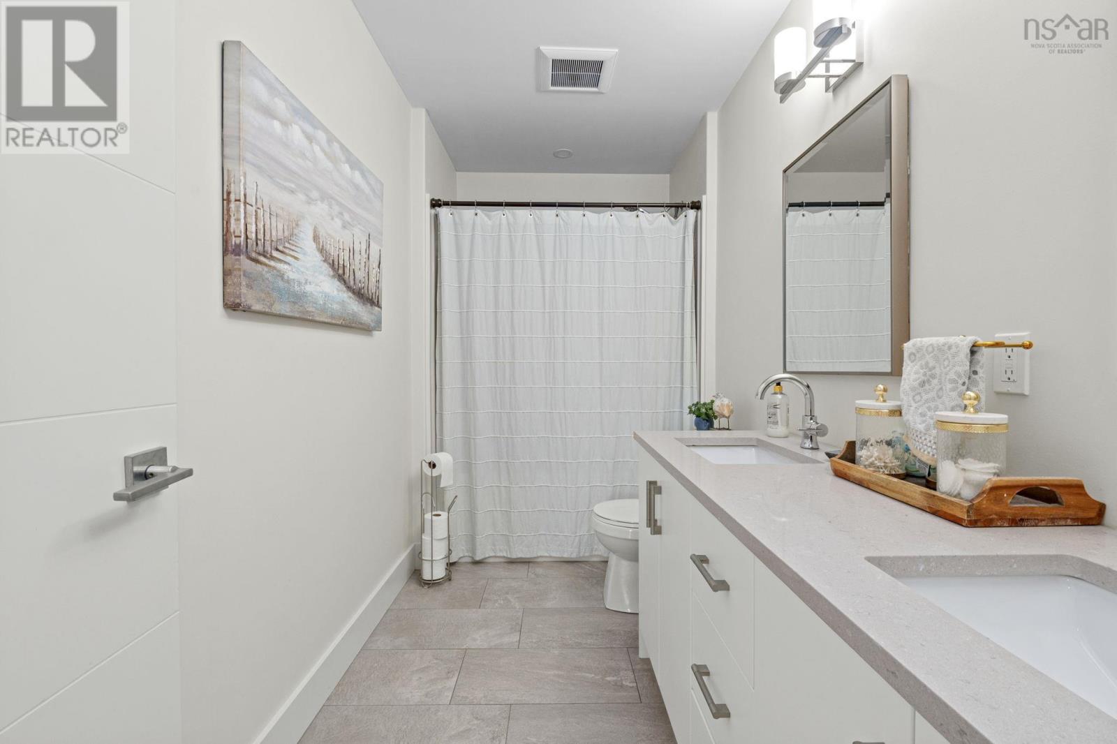 4 Crownridge Drive - 31