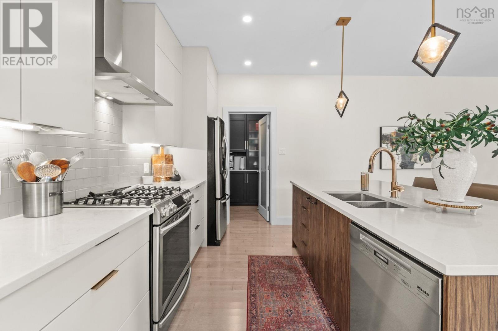 4 Crownridge Drive - 9