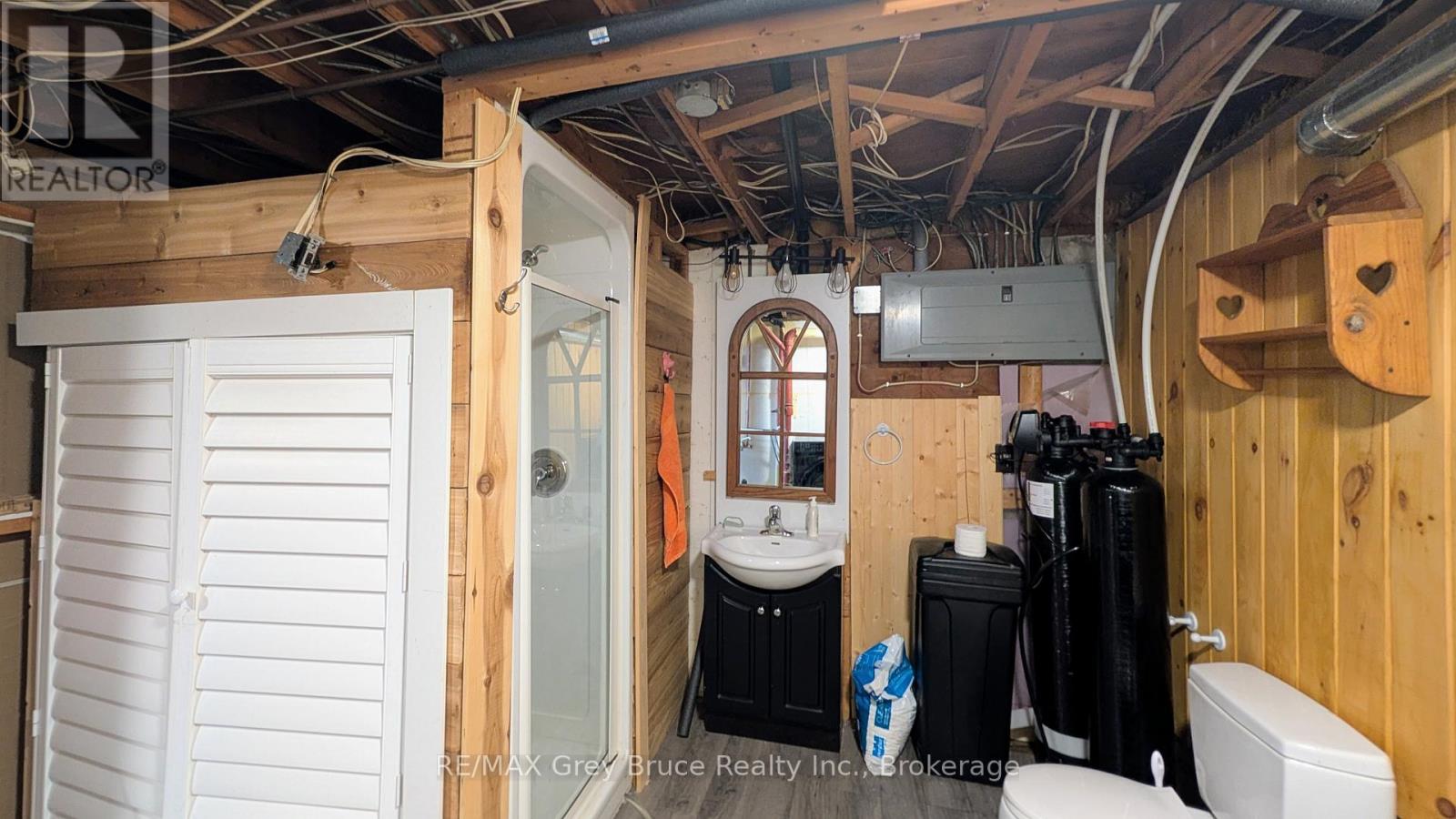 #60 60 LILA ROAD - Image 27