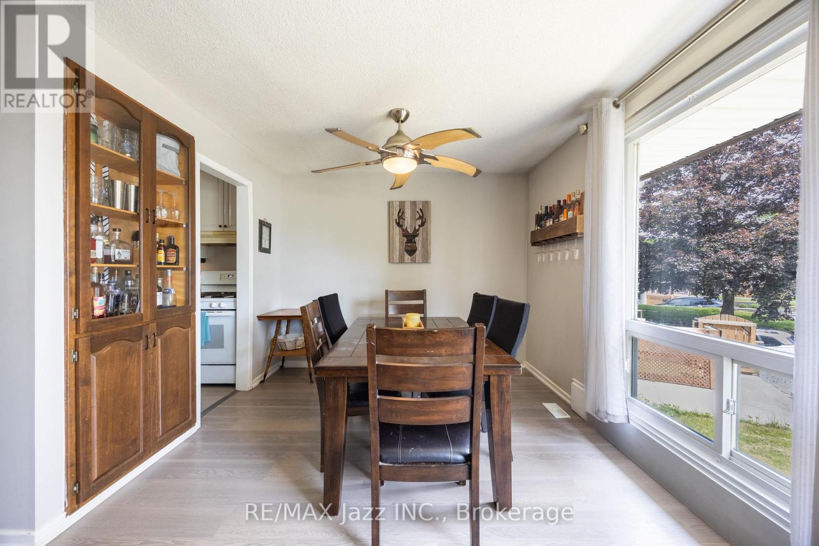 62 CROSSLEY DRIVE - 15