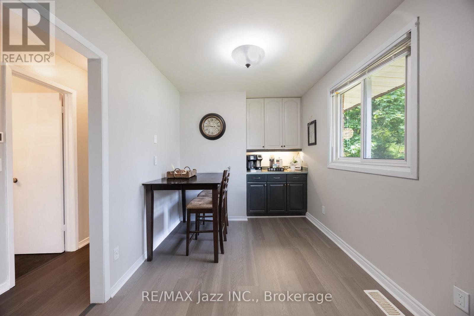 62 CROSSLEY DRIVE - 20