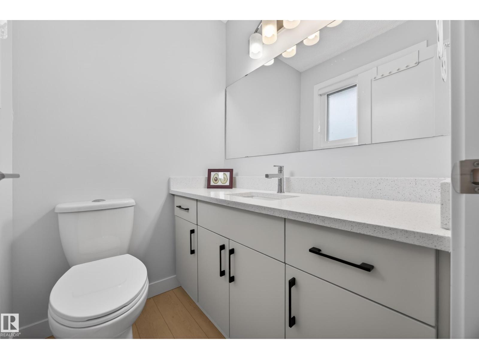 9915 154 ST NW - 12