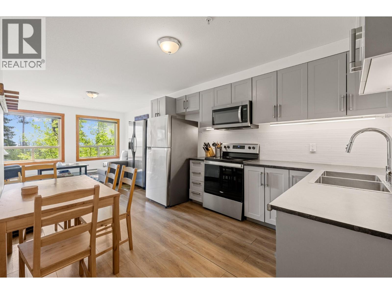 4879A Snowpines Road - 39