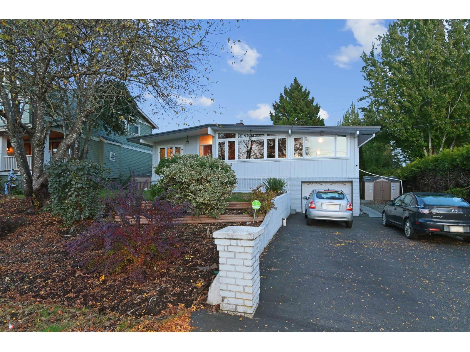 Upper House 5958 182 STREET, Surrey — photo 2