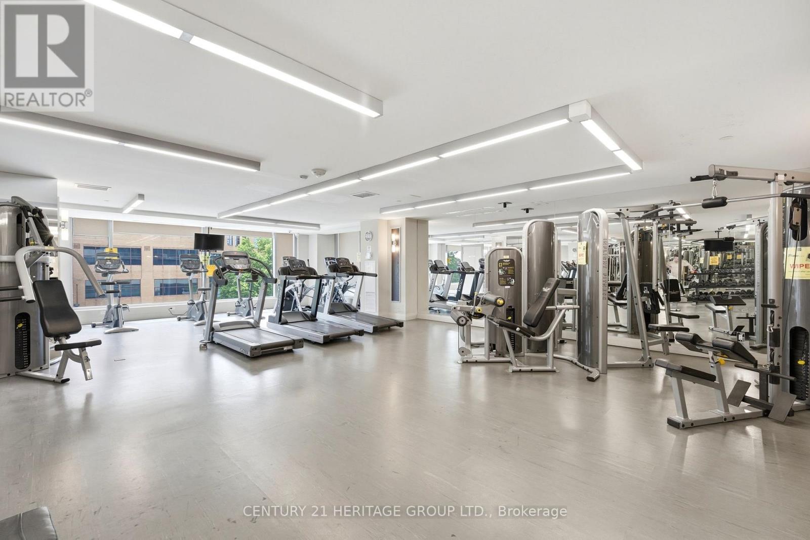 #1106B 9090 YONGE STREET - 25