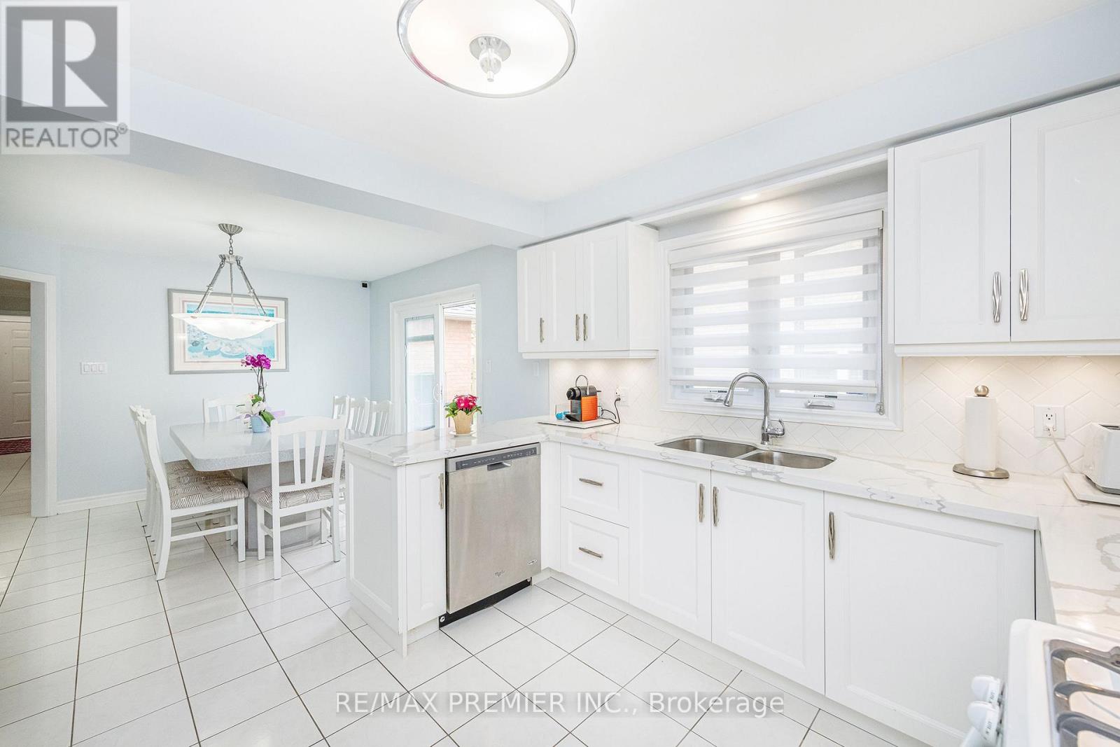 175 MEDALLION BOULEVARD - 13