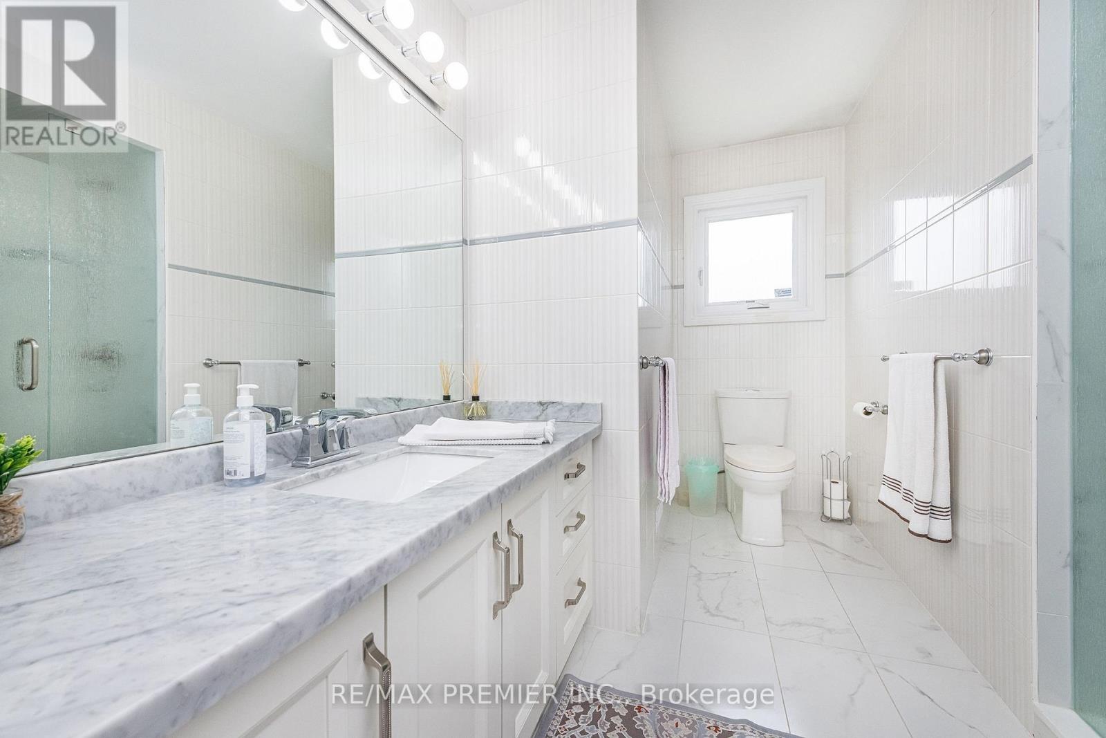175 MEDALLION BOULEVARD - 15