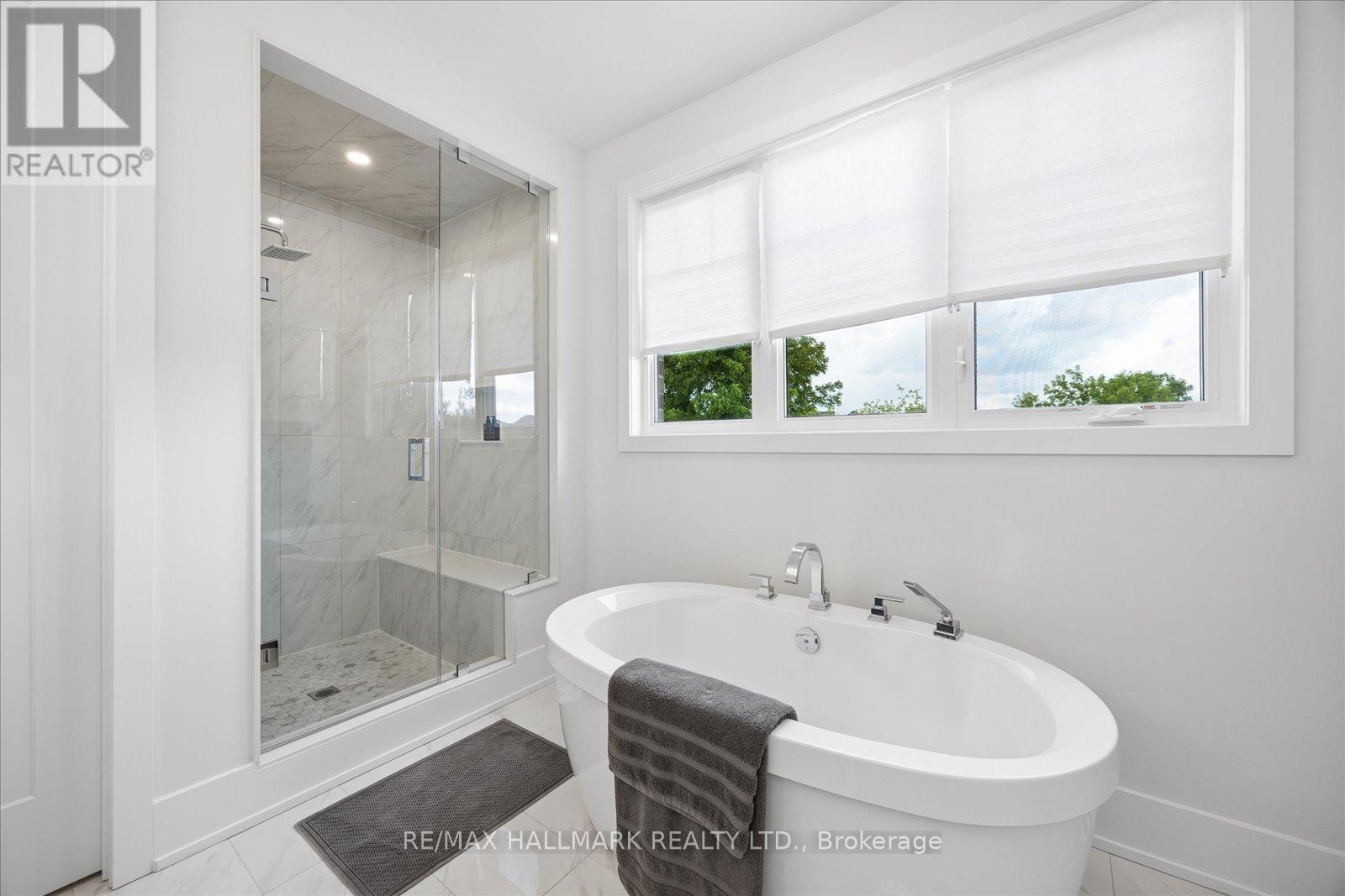 211 BUSATO DRIVE - 29