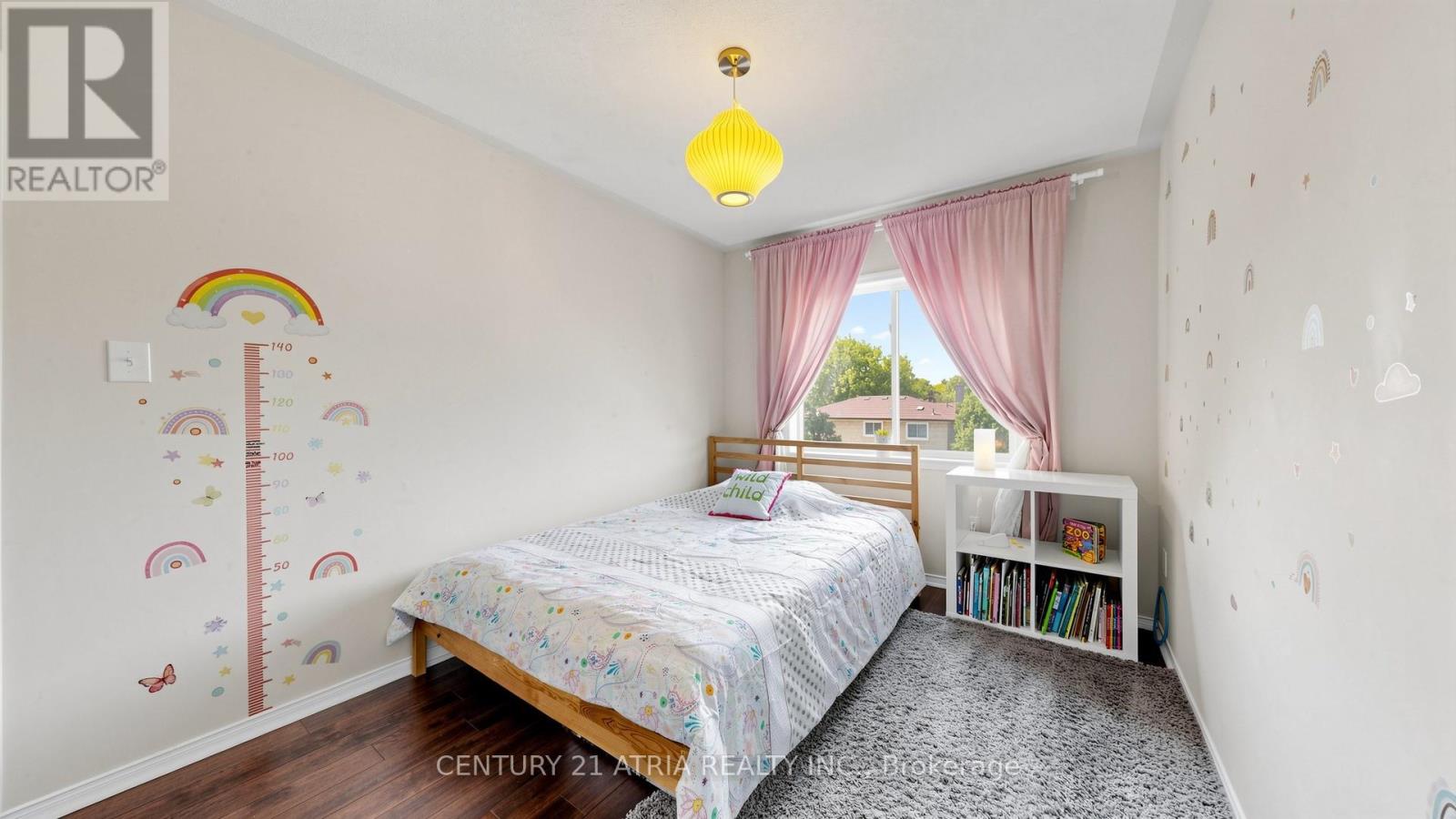 34 CURRAN HALL CRESCENT - 24