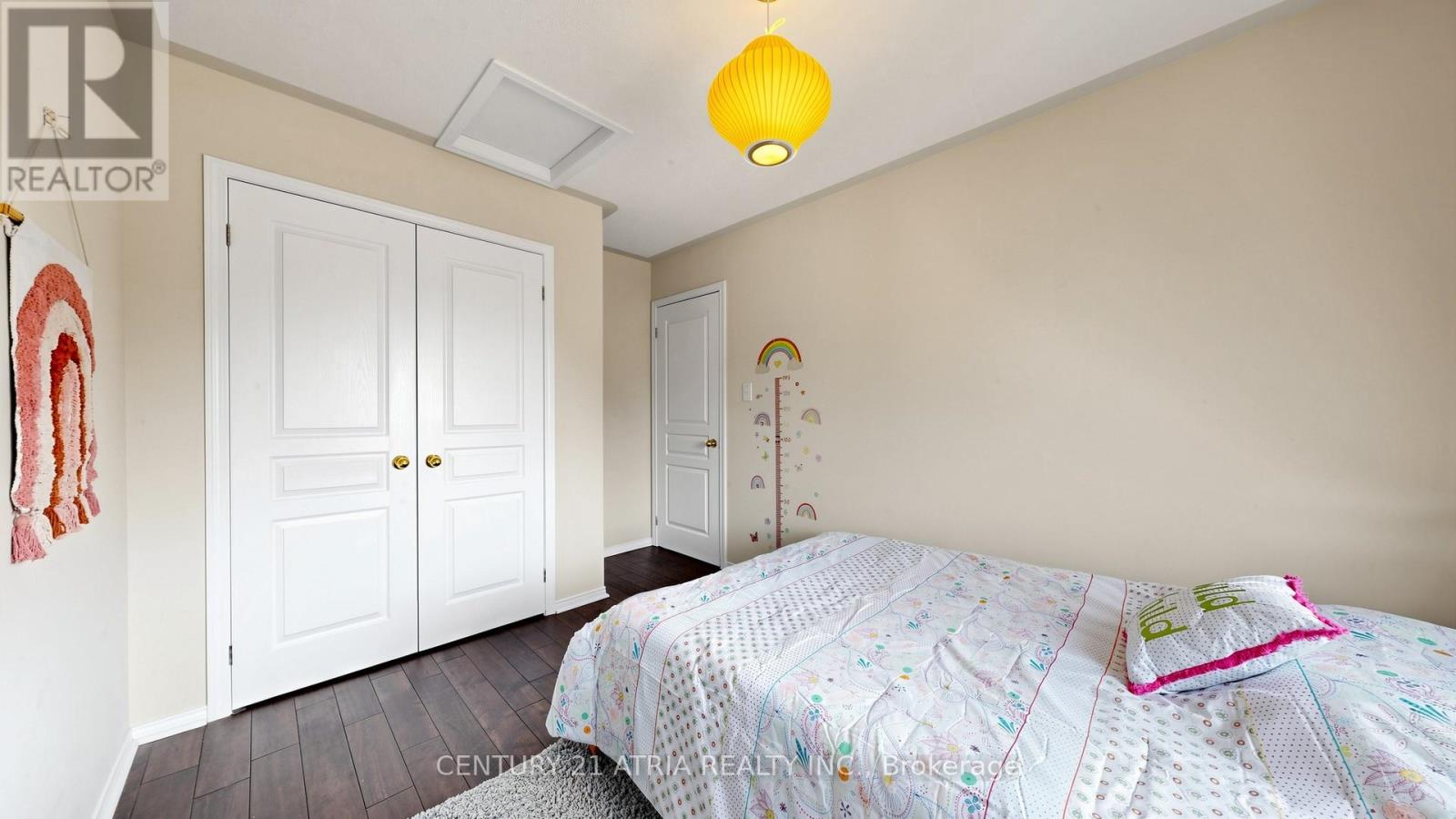 34 CURRAN HALL CRESCENT - 25