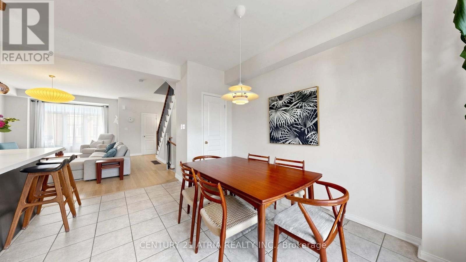 34 CURRAN HALL CRESCENT - 14