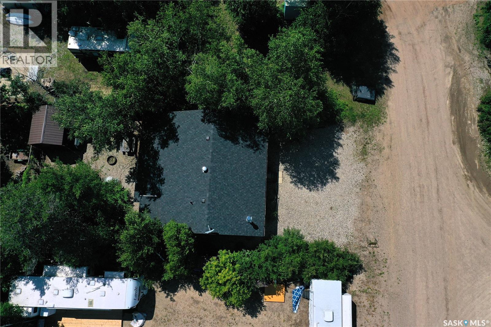 217 Birch DRIVE - 22