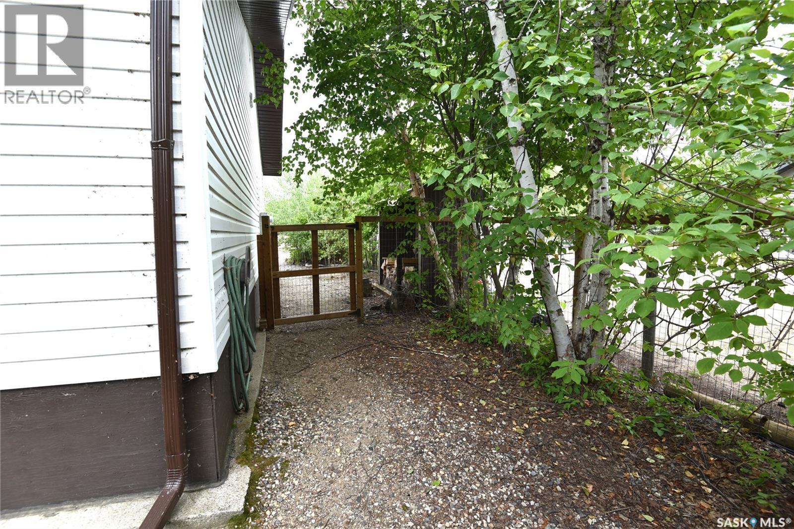 217 Birch DRIVE - 5