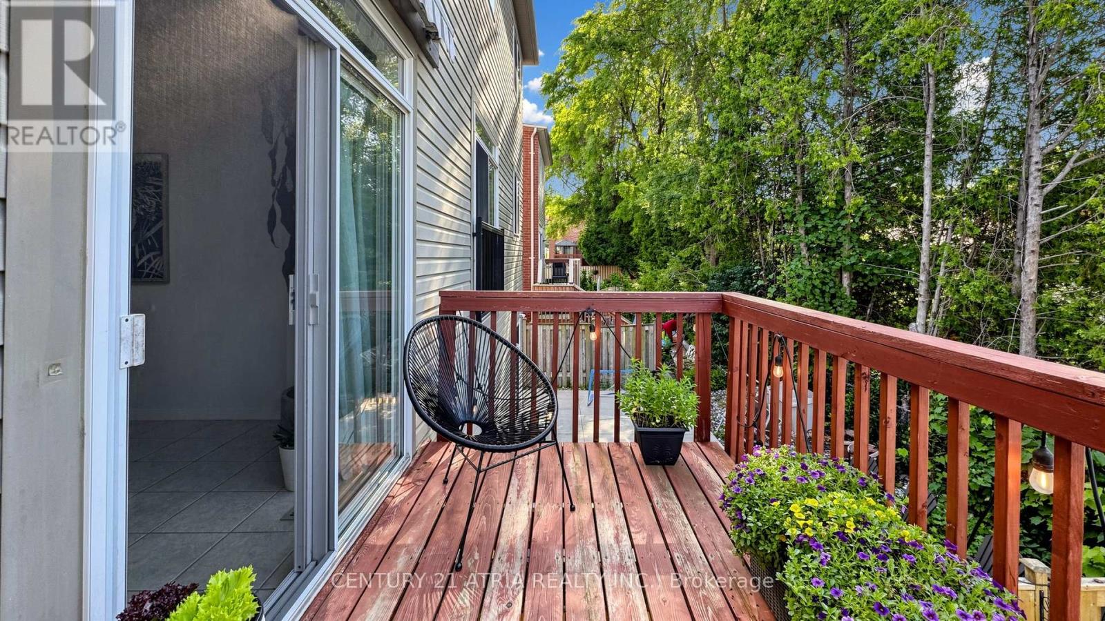 34 CURRAN HALL CRESCENT - 41