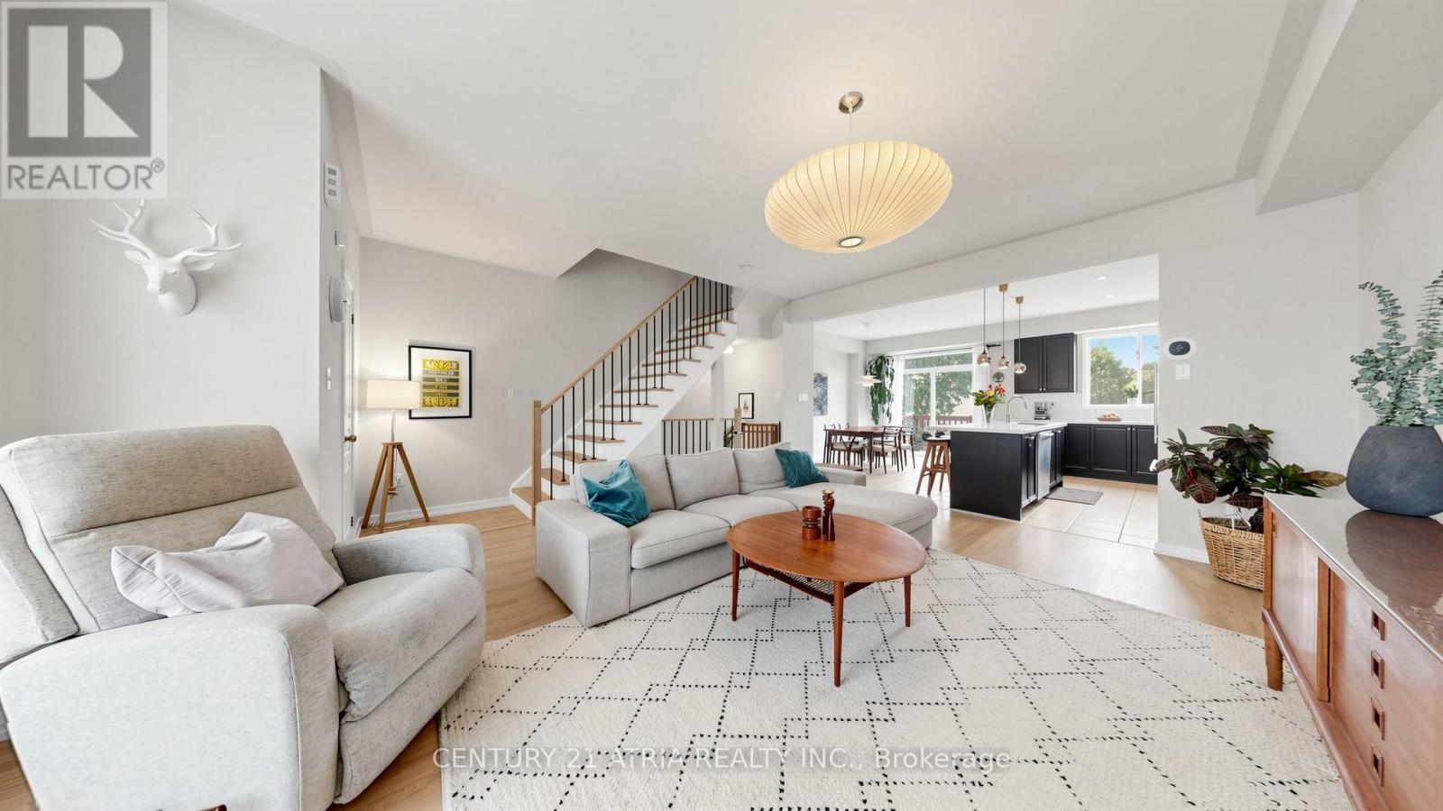 34 CURRAN HALL CRESCENT - 7