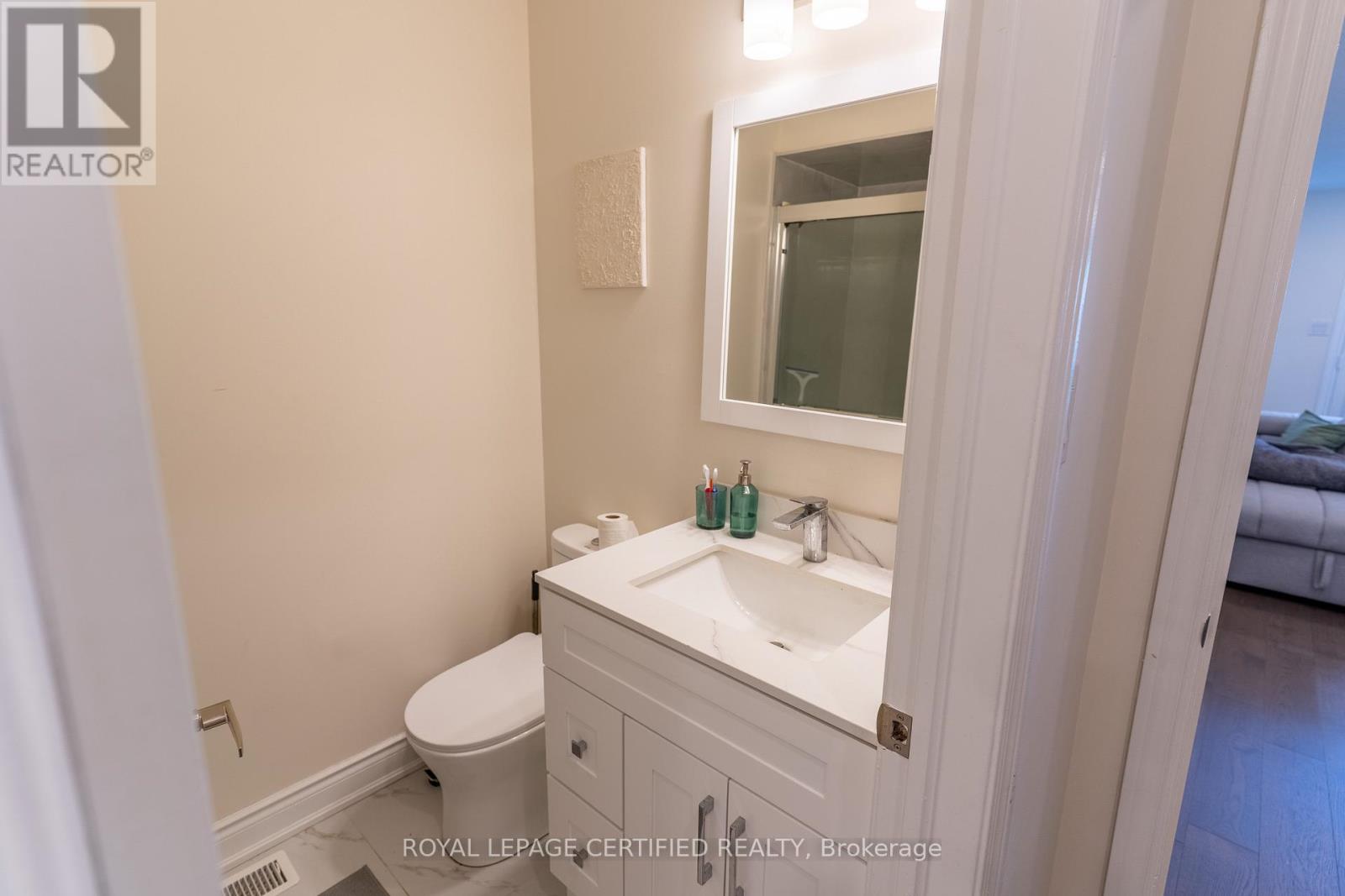 3891 FREEMAN TERRACE - 15