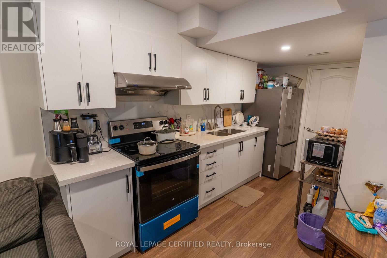 3891 FREEMAN TERRACE - 29