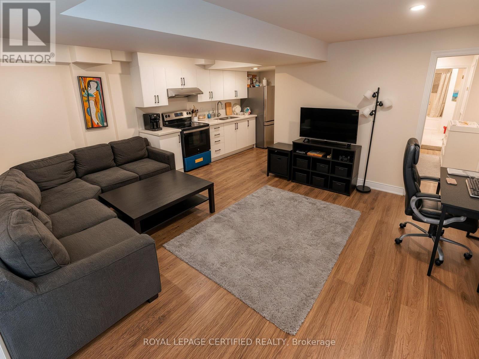3891 FREEMAN TERRACE - 27