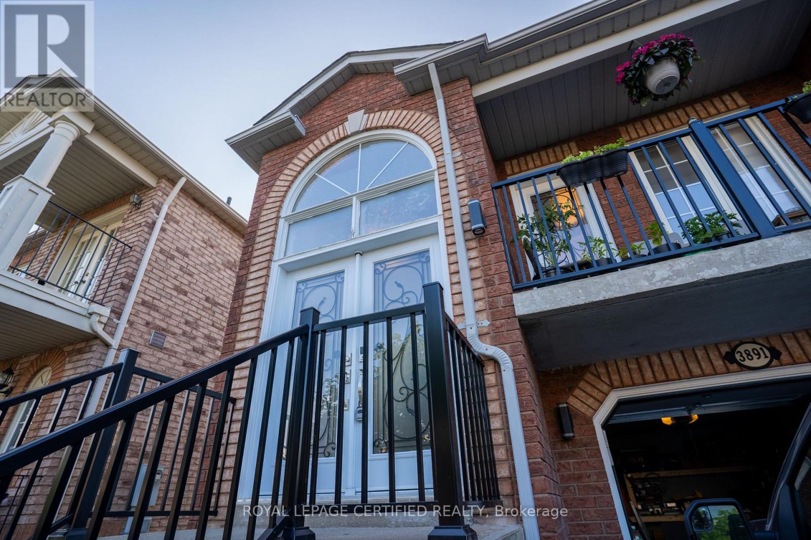 3891 FREEMAN TERRACE - 3
