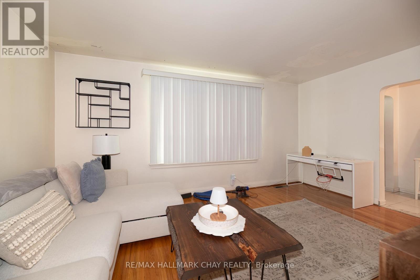 23 CHAPPEL HILL ROAD - 10
