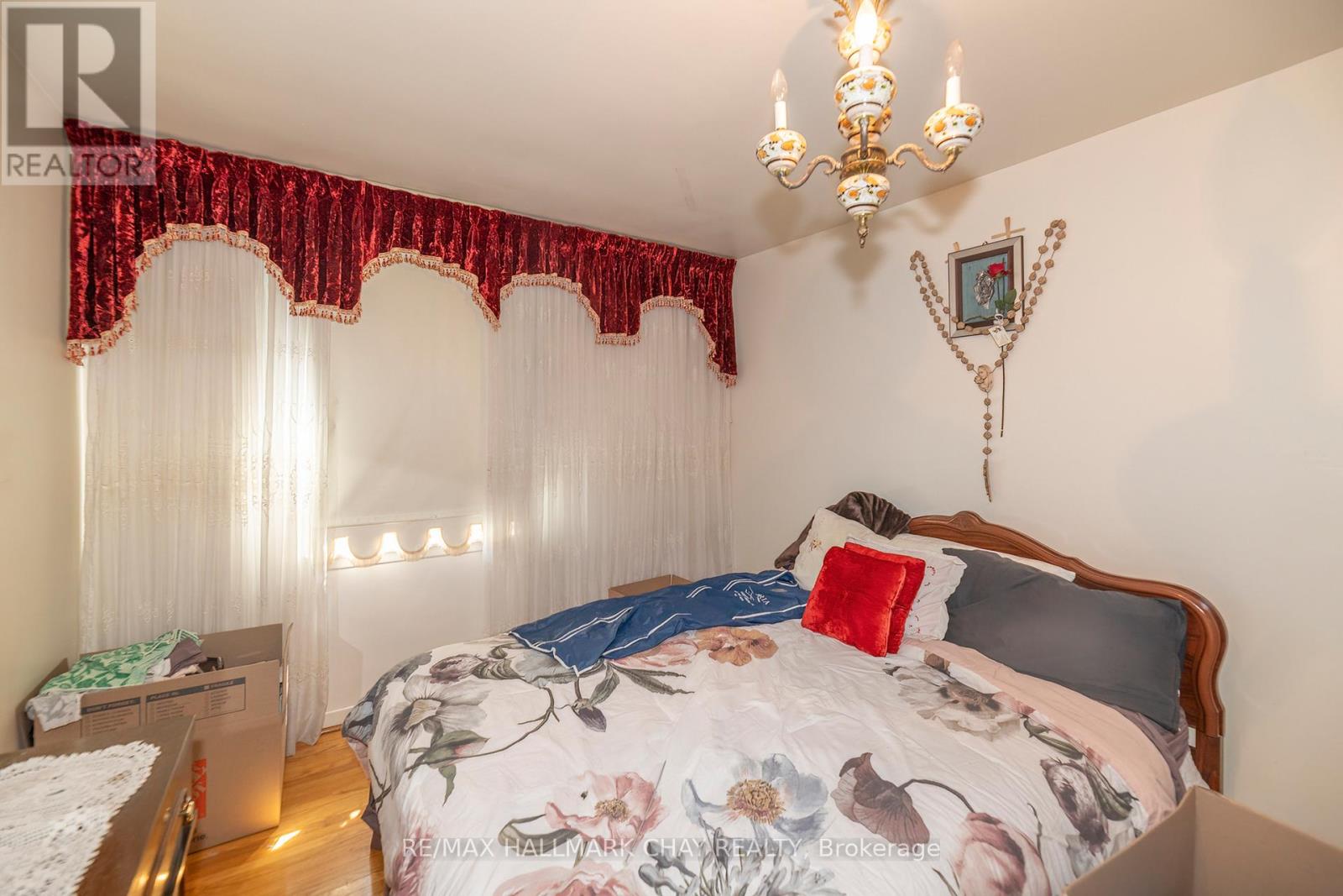 23 CHAPPEL HILL ROAD - 15