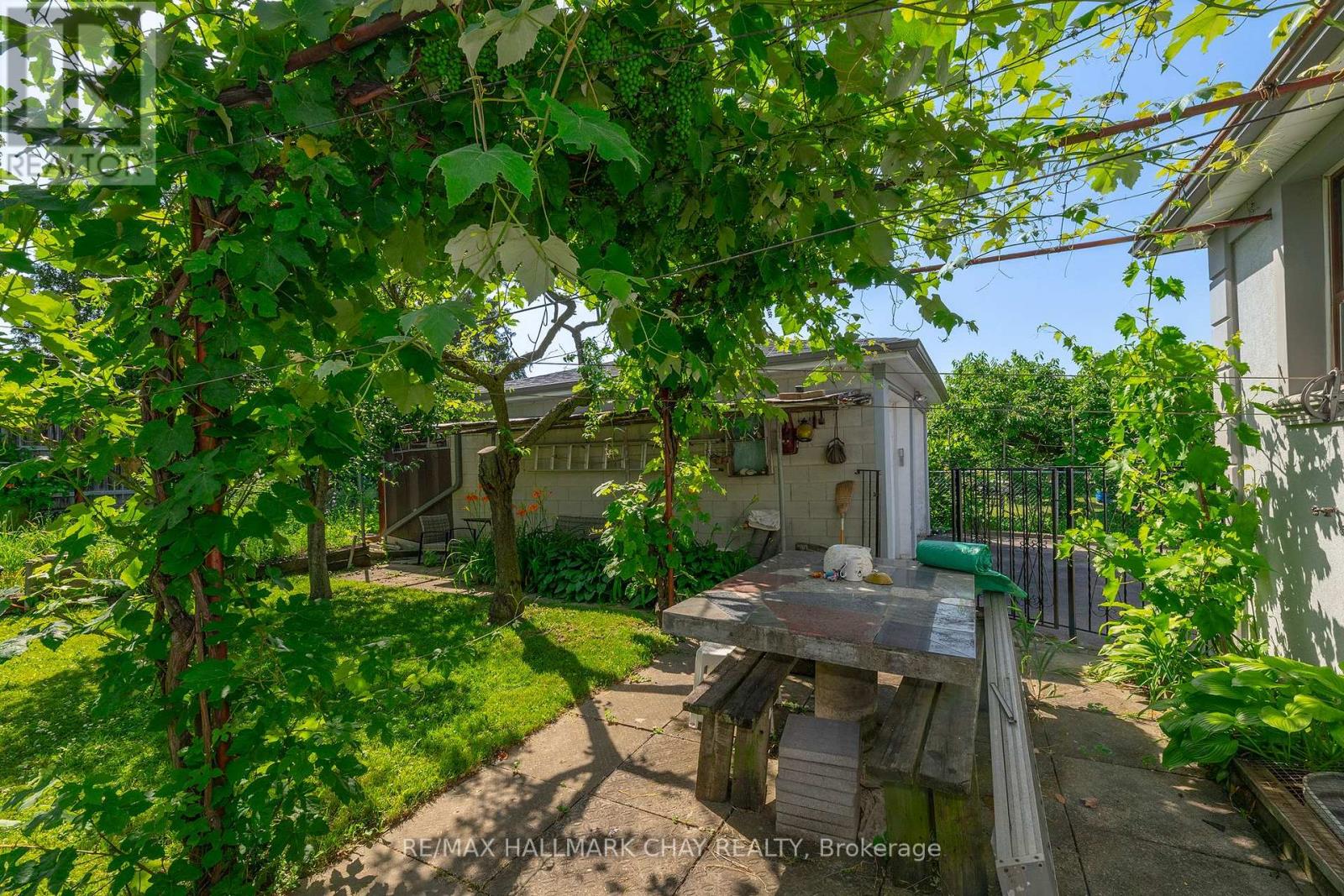 23 CHAPPEL HILL ROAD - 3