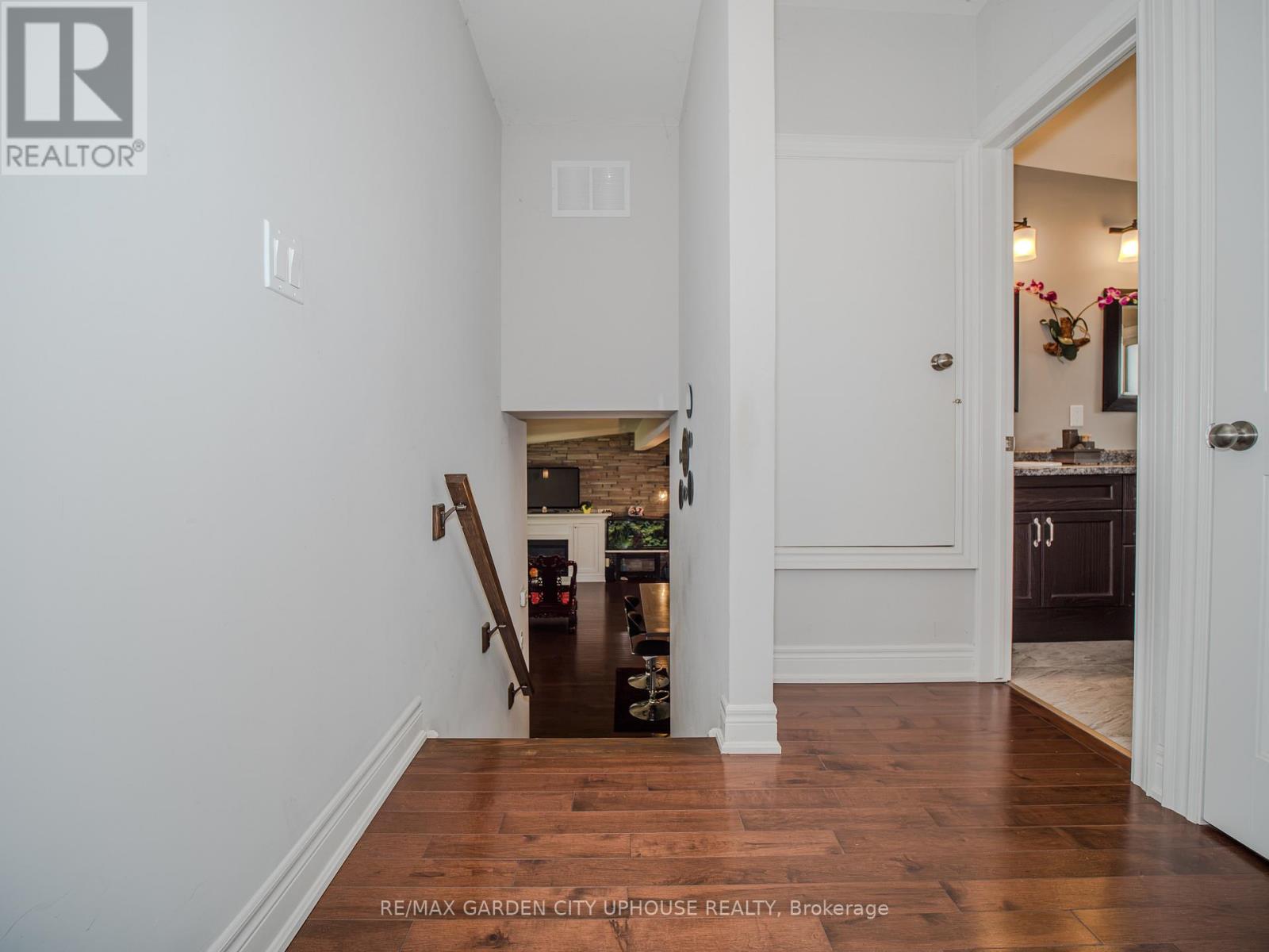 33 PARNELL ROAD - 9