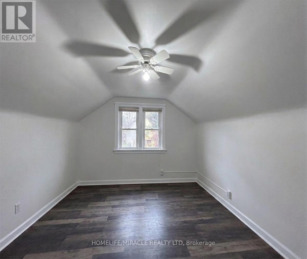 279 MOUNTAIN STREET - 12
