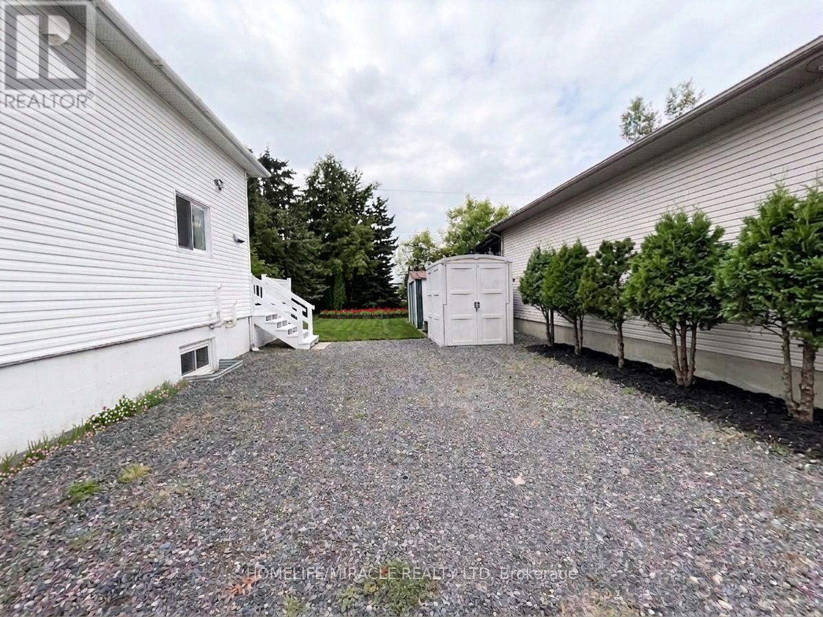 279 MOUNTAIN STREET - 4