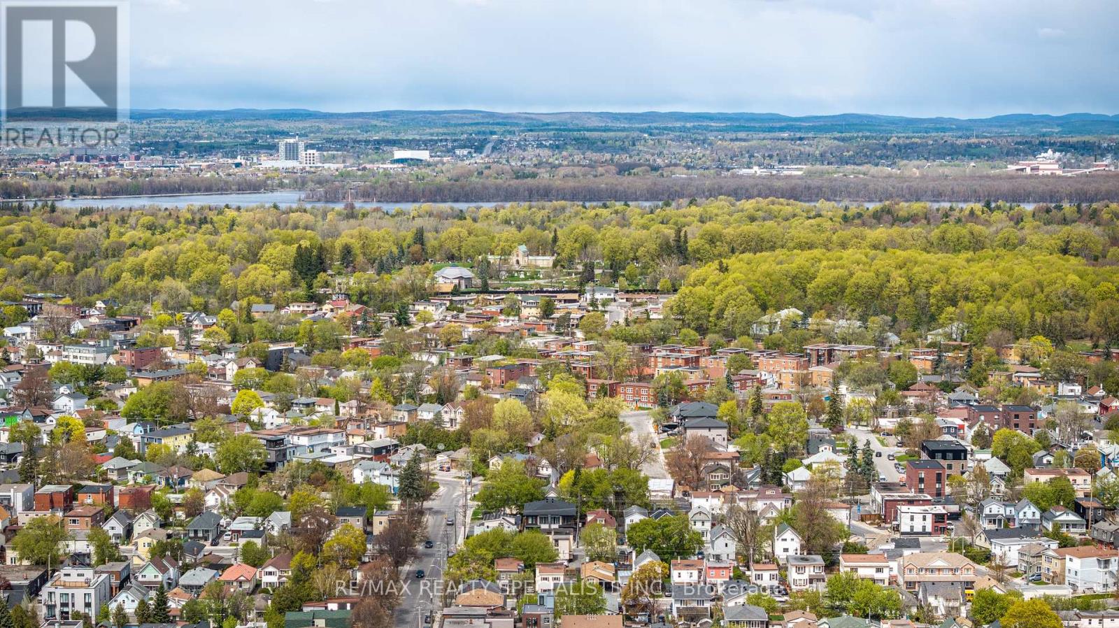 207 MONTFORT STREET, Ottawa. Luxury613. By Peter Sagos - Image 31