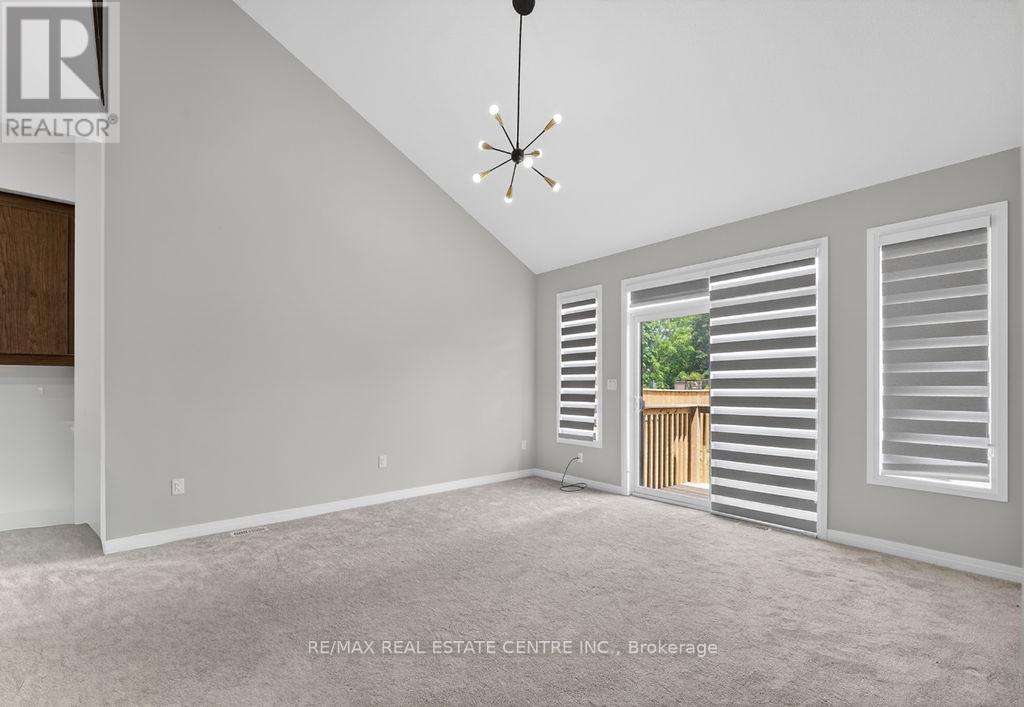 #9 264 BLAIR ROAD - 12