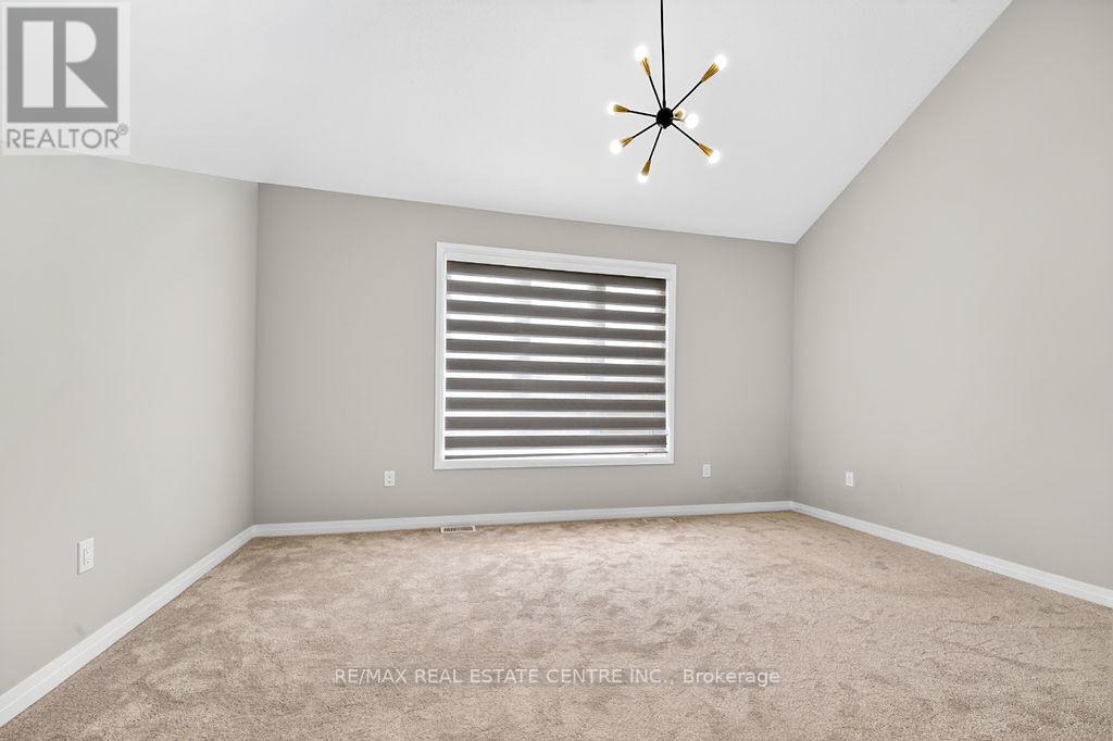 #9 264 BLAIR ROAD - 17