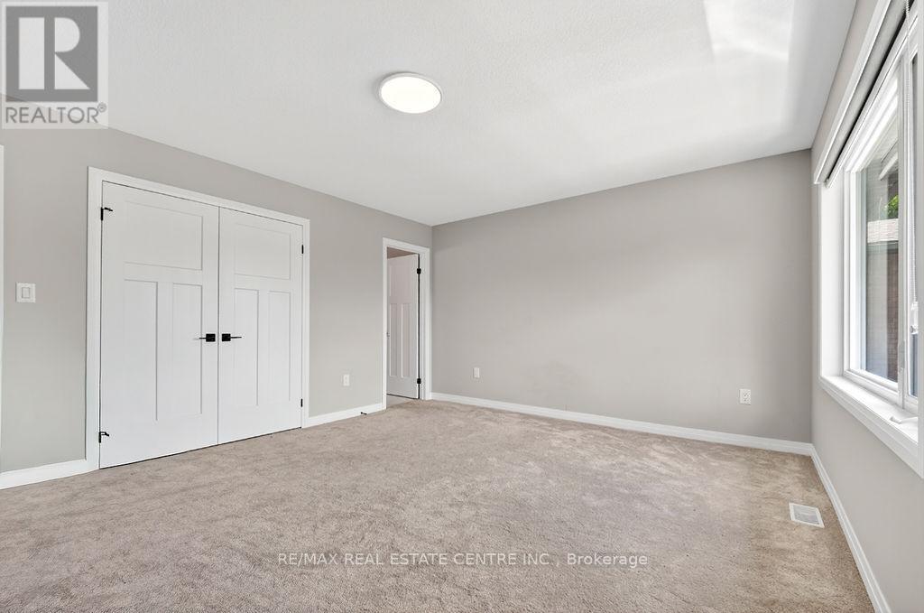 #9 264 BLAIR ROAD - 32